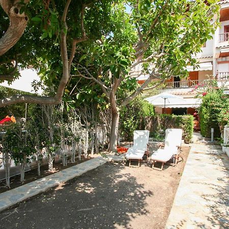 Amazing home in Santa Pola w/ 5 Bedrooms Buitenkant foto