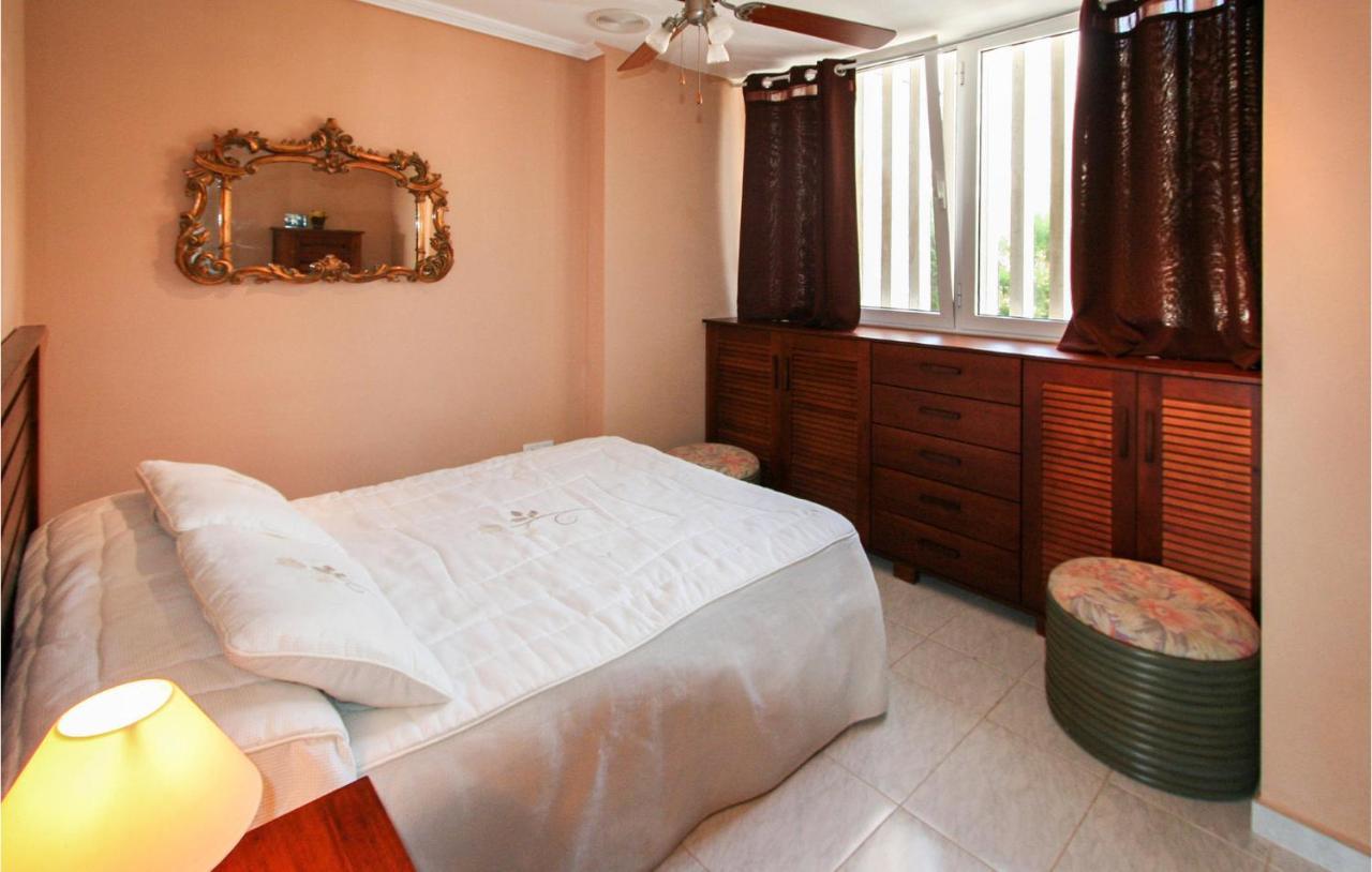 Amazing home in Santa Pola w/ 5 Bedrooms Buitenkant foto